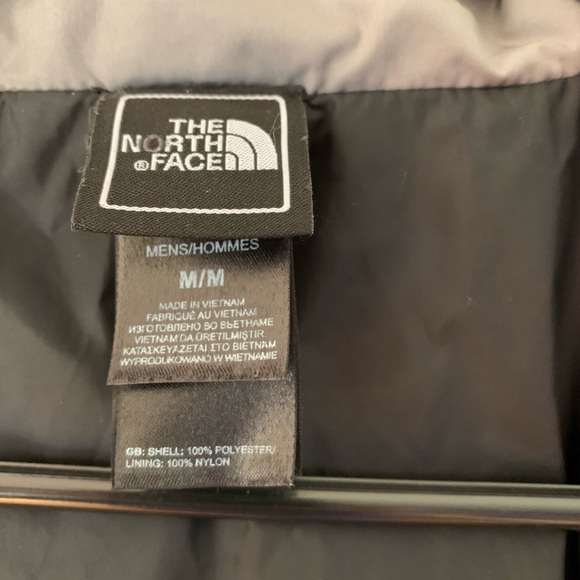 SOLD Mens North Face Puffer Jacket mens medium - Picture 3 of 6